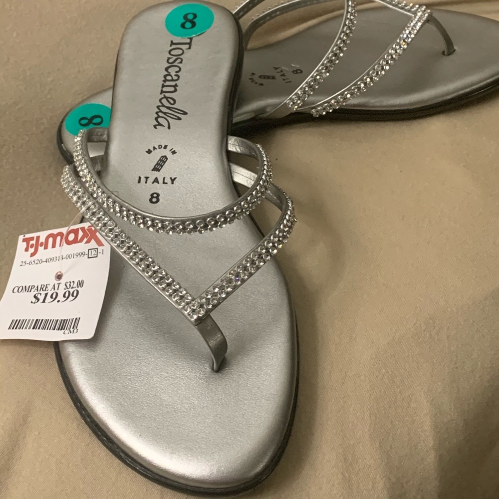 NWT‼️‼️ Toscan Ella Size 8 dress sandals